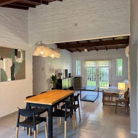 Casa Chalet Ensuenos Vista A La Laguna Chascomús エクステリア 写真