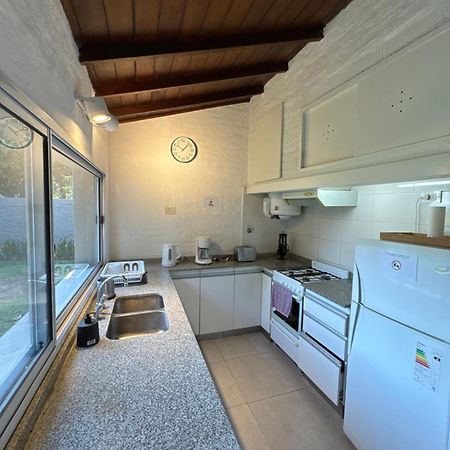 Casa Chalet Ensuenos Vista A La Laguna Chascomús エクステリア 写真