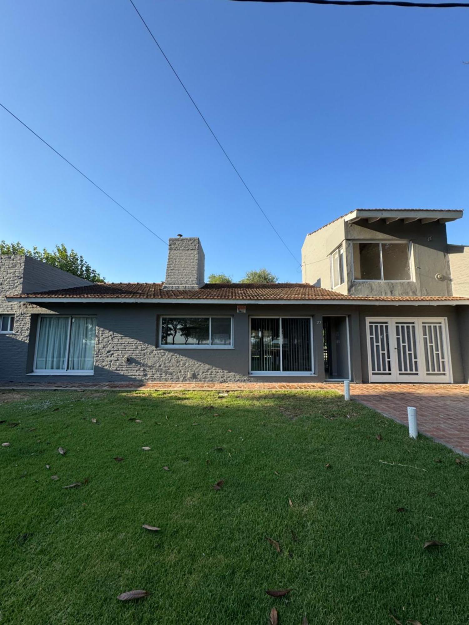 Casa Chalet Ensuenos Vista A La Laguna Chascomús エクステリア 写真