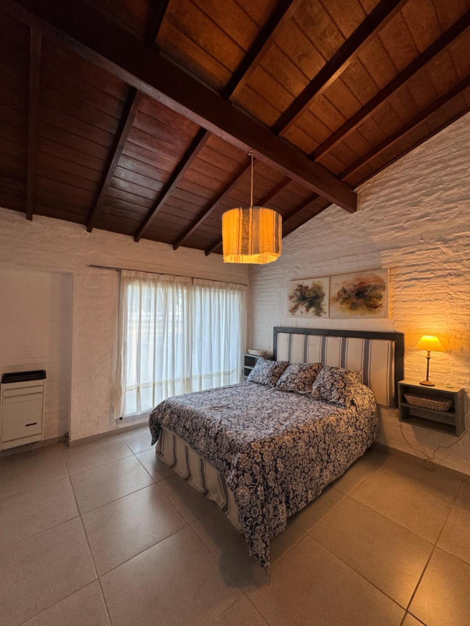 Casa Chalet Ensuenos Vista A La Laguna Chascomús エクステリア 写真